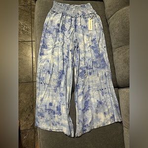 Flowy boho pants, blue and white Medium